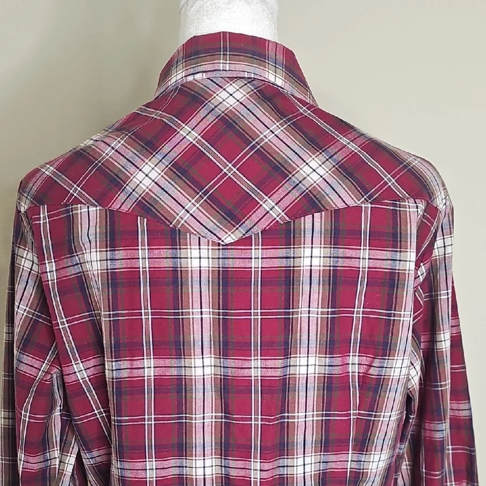 Roper Women's Long Sleeve Wine/Burgundy/Maroon Plaid Western Shirt, Pearl Snaps - Picture 5 of 9